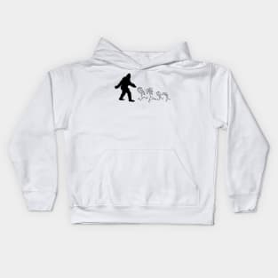 Bigfoot chases stick family Kids Hoodie
